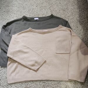 Pink Lily Women's Oversized Cropp Sweater Set - Olive Green and Beige Size S/M